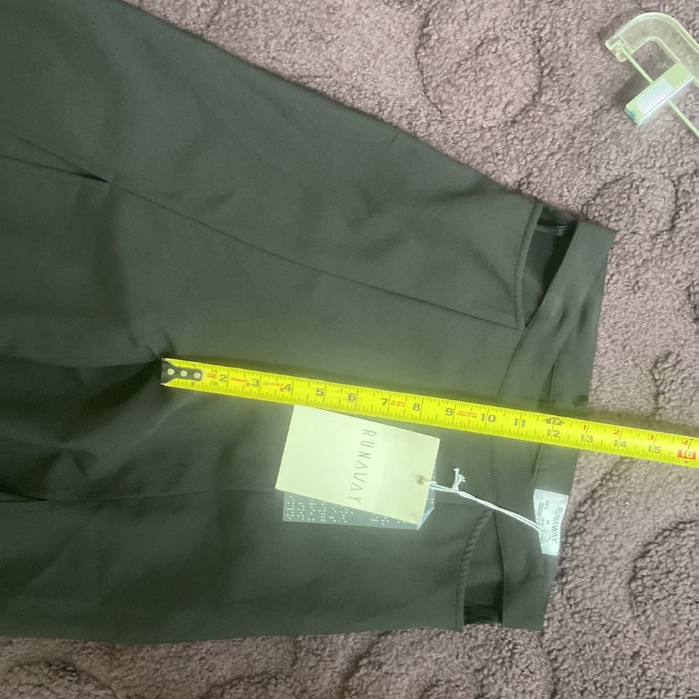 8  NWT RUNWAY ALEXANDER PANTS. S 2 wsist 13.5 inseam 30 - Picture 9 of 10